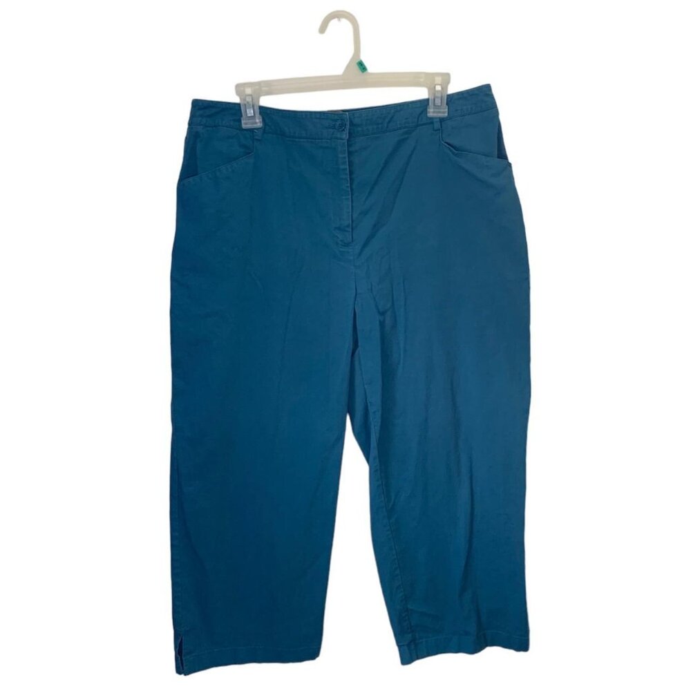 Croft and Barrow Teal Stretchy Capris